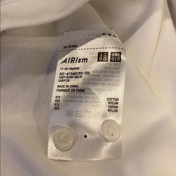 UNIQLO white polo shirt 57% cotton 43% Nylon - Picture 4 of 4